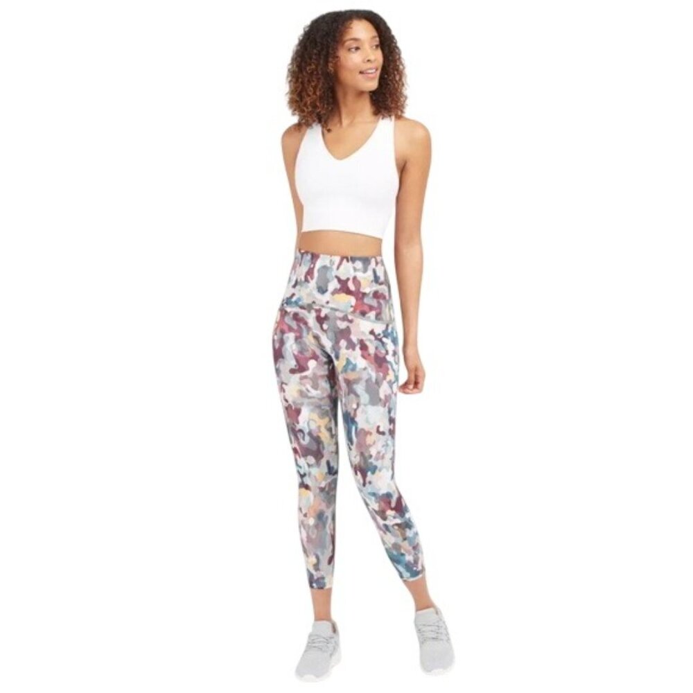 Spanx Women's Size Large Booty Boost Active Leggings Camo Ruby Print 7/8 Length - Picture 3 of 7